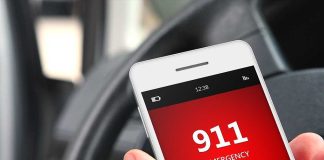 smartphone showing 911