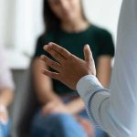 Speaker gesturing during a small group discussion