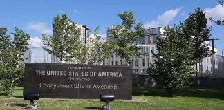 Americans ORDERED Out of Saudi Embassy U.S. embassy sign in landscaped grounds